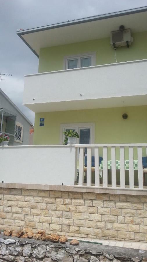 Apartment Ana ロゴズニッツァ エクステリア 写真